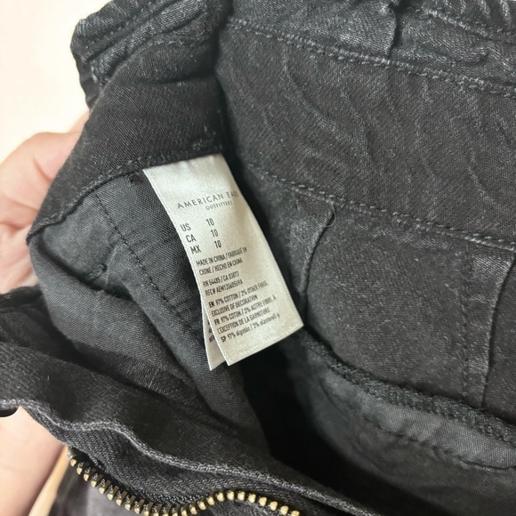American Eagle Black Shorts Size 10 - Picture 5 of 5
